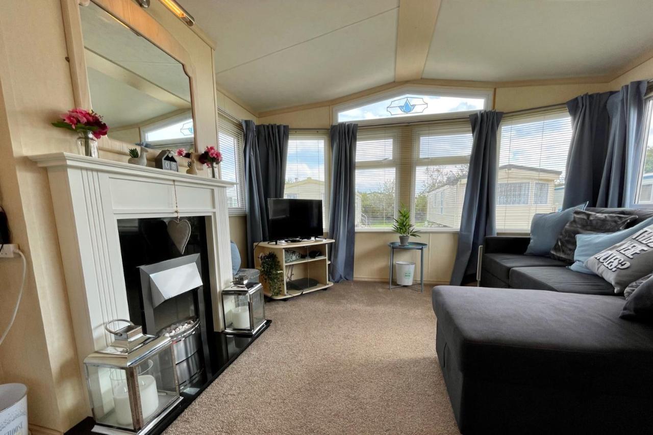 Modern Holiday Home #Skipsea Sands Static Hire Bagian luar foto